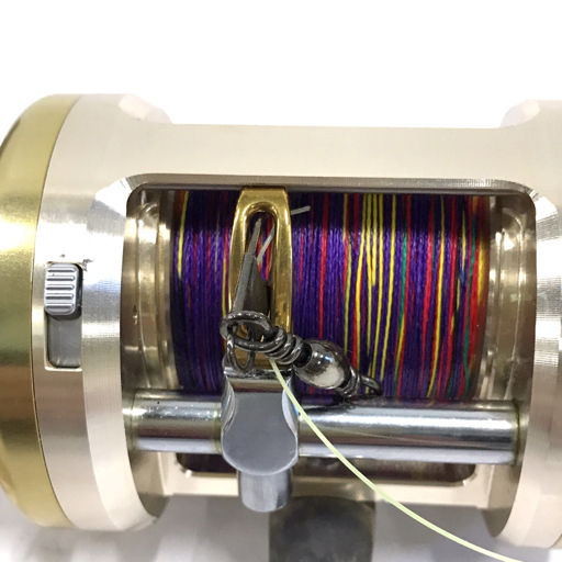 Daiwa ダイワのリール CV-Z300F ミリオネア 【公式通販】