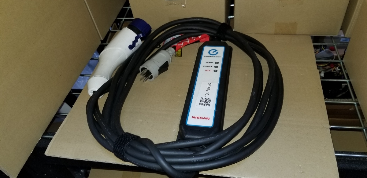 3NK5E 0 日産リーフ充電コード AZEO用 約 充電ケーブル リーフ 日産