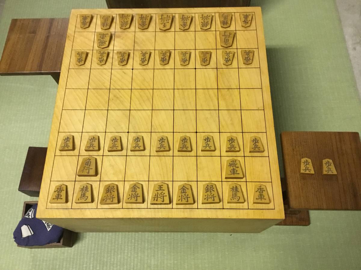 極上 将棋盤セット 本榧（6寸盤 銘有り）桑製駒置き 本柘植駒（銘有り 