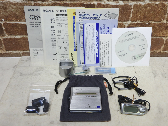 SONY Hi-MD WALKMAN MZ-RH10 本体 動作未確認