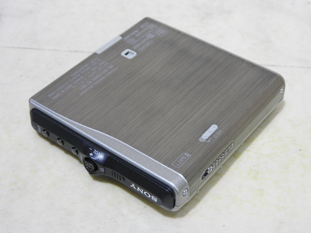 【希少品】SONY Hi-MD WALKMAN MZ-RH10 本体 動作未確認 SONY Hi-MD WALKMAN MZ-RH10 本体 動作未確認