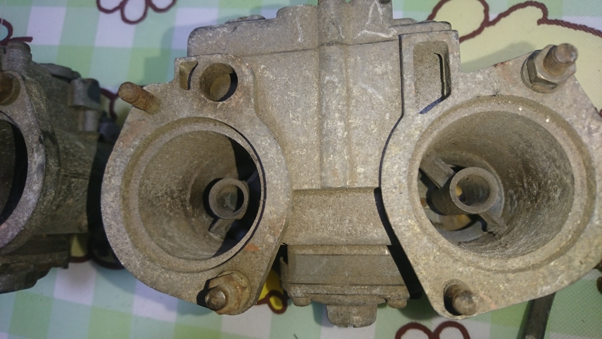 SOLEX ソレックス 40パイ 3基 旧車 SOLEX ソレックス 40パイ 240Z 公式