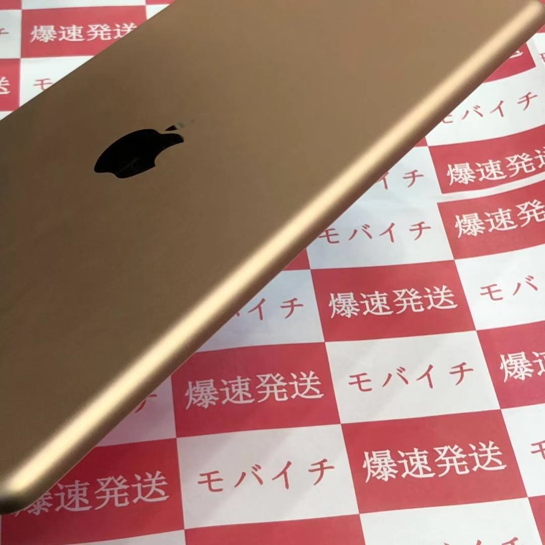 爆速発送 iPad 第6世代 32GB WiーFiモデル ゴールド バッテリー90