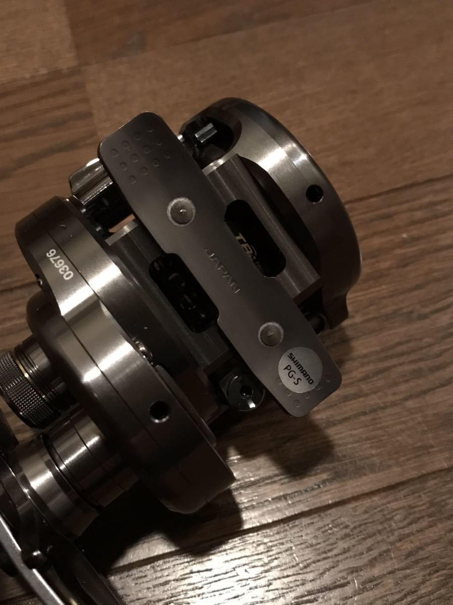 HG BFS カルカッタコンクエスト | シマノ - シマノ(SHIMANO) 17カルカッタコンクエスト ベイトリール 左ハンドル 0 カルカッタ 1 レフト L HG中々良かったですよ！まずは、開封してみた感じを