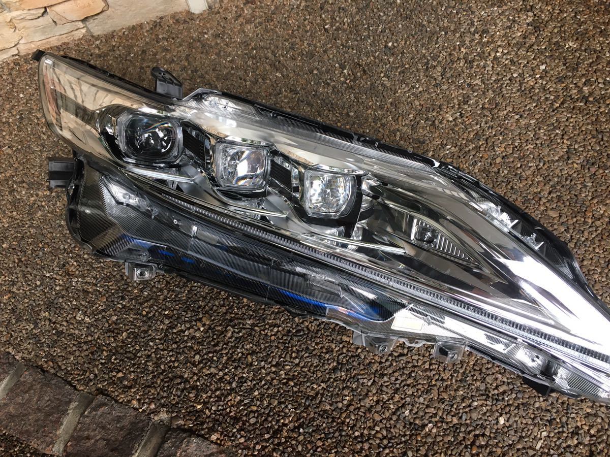 ハリアー 60 後期 純正 右LEDヘッドライト KOITO TOYOTA トヨタ