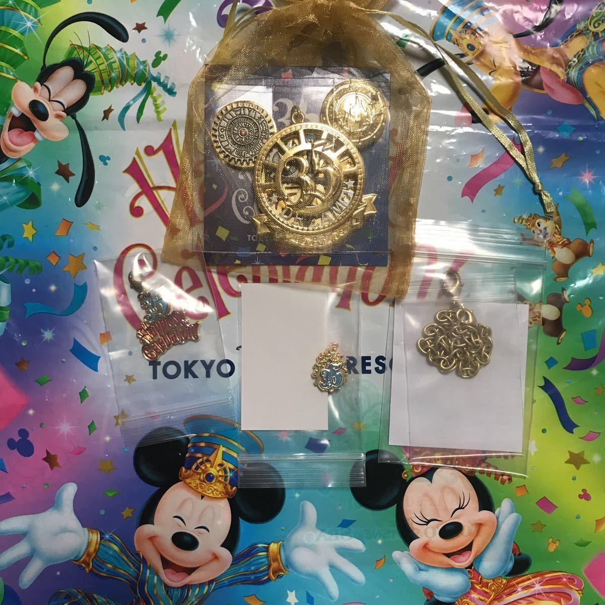 TDR35周年の記念に欲しいオリジナルアクセサリー「タイム・オブ タイム 