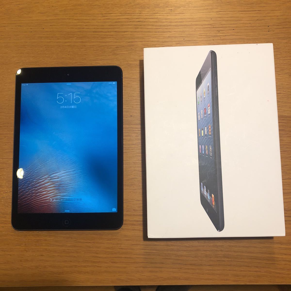 iPad mini 32G Wi-Fiモデル MD529J/A BLACK_1