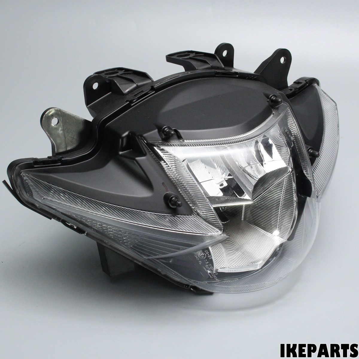 gsx-r125 純正ヘッドライト gsx-r125 純正ヘッドライト