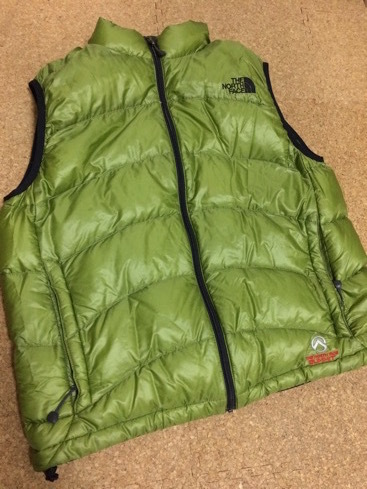 SALE，100%新品 レア ノースフェイス SUMMIT アコンカグア ダウンベスト 緑 XL ND18804 ダウンジャケット 軽量 コンパクト 登山 キャンプ アウトドア(XLサイズ以上)｜売買されたオークション情報、yahooの商品情報 男性用