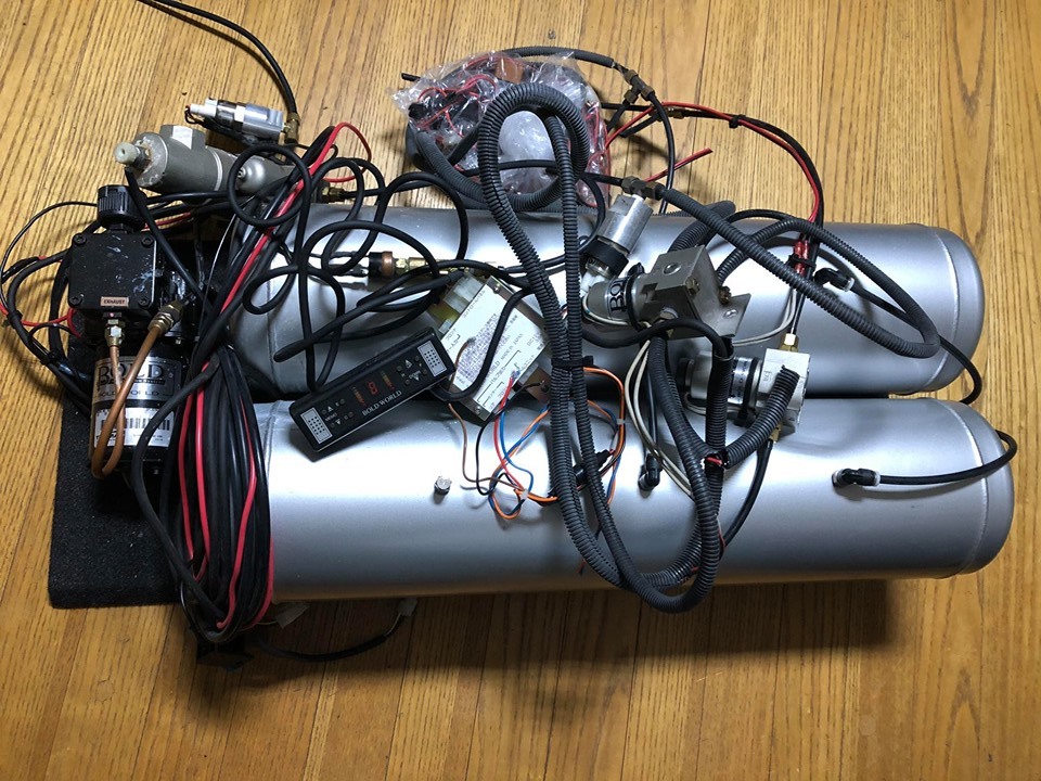 アリスト WORLDトヨタ BOLD JZS160 UCF30 ボルド