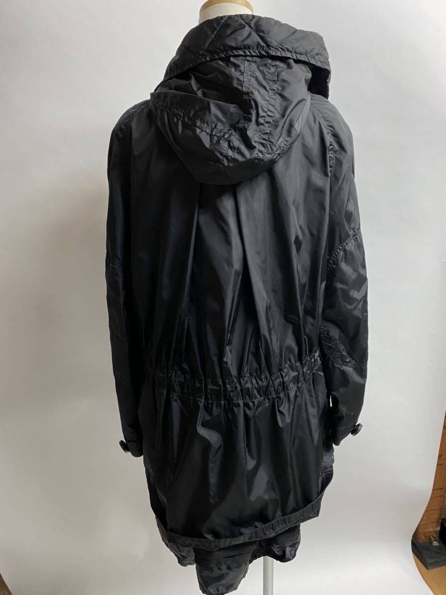 ＊MONCLER モンクレール＊sacai コラボ フリルコート SORA MONCLER】【サカイコラボ】【SORA】【アウター】モンクレール『フリル