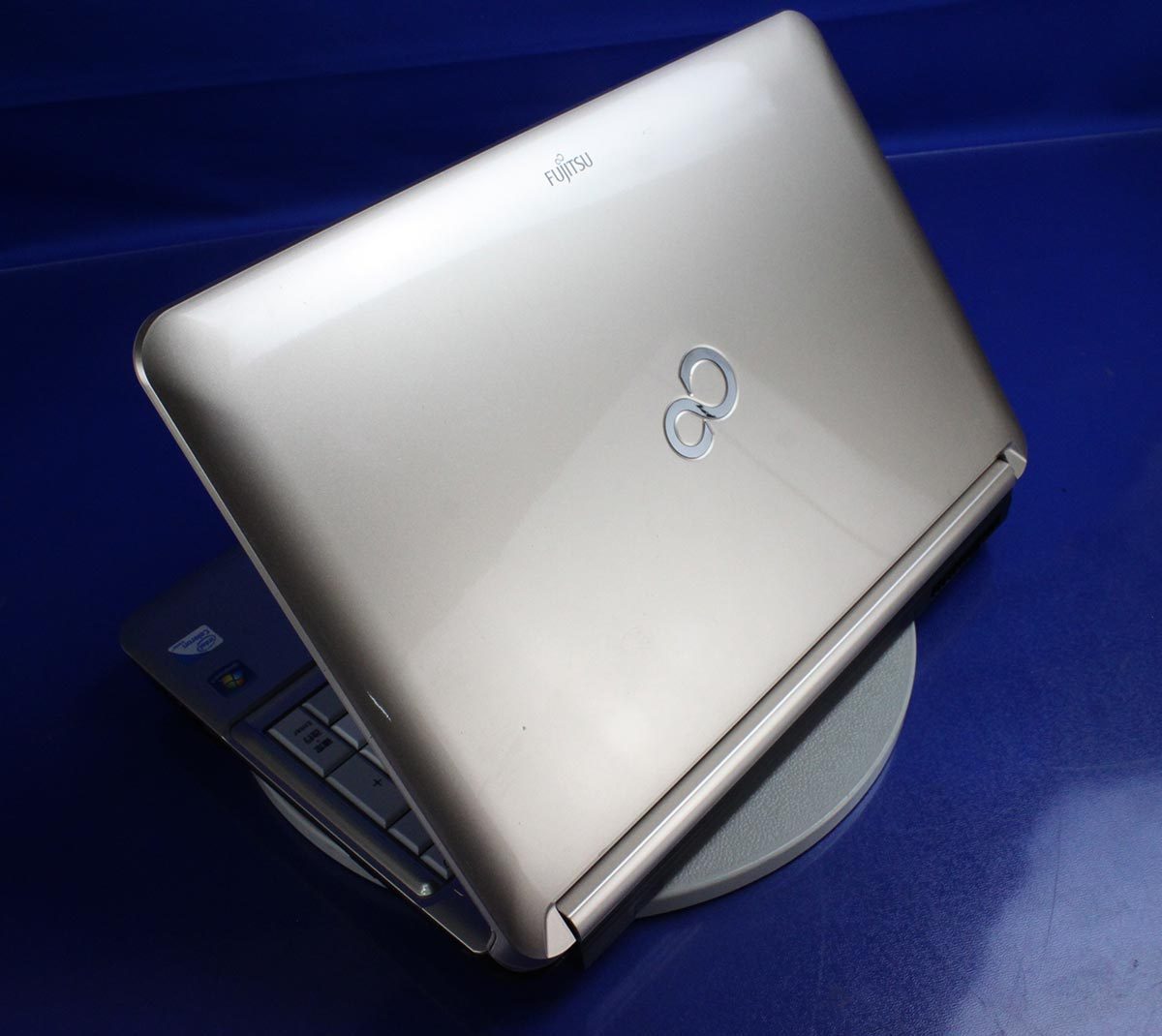 AC付 15.6 OS有 Windows7 富士通 FMV LIFEBOOK AH/R4 FMVAR4/Celeron