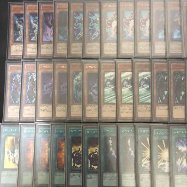 遊戯王 HEROデッキ 引退品 遊戯王 HEROデッキ 引退品 遊戯王 HERO