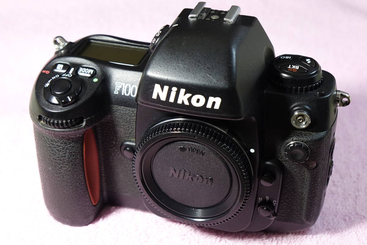 ERR表示あり】 Nikon フィルム一眼 F100 【ジャンク品】 Nikon F100