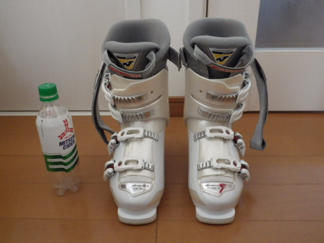 美品】ノルデイカ NORDICA スキーブーツ 24.0～24.5cm ◇ノルディカ