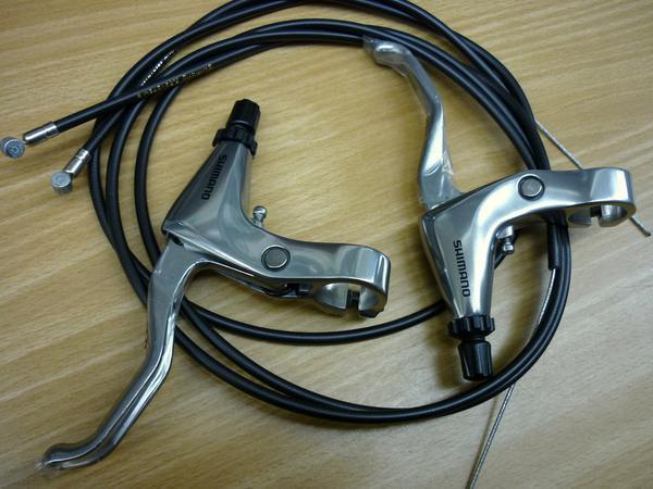 シマノ　 BL-R780　シルバー　ワイヤー付属　フラットバーロード/Vブレーキ兼用