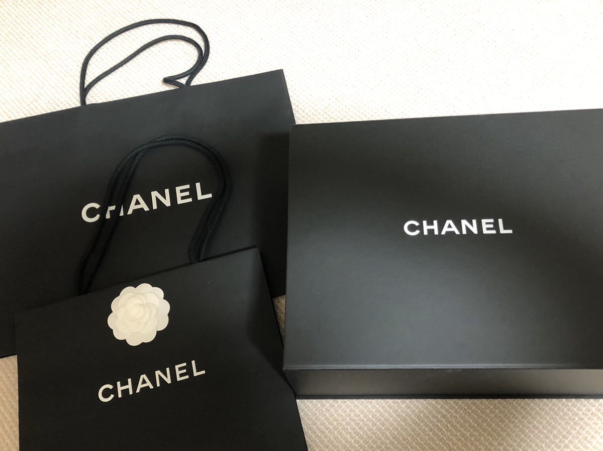 ☆シャネルCHANEL空箱 マグネット保存箱ショッパー紙袋2枚☆ CHANEL