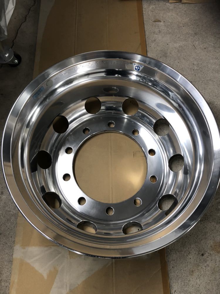 アルコア 大型アルミホイール 22.5×8.25 リア 中古 1本 ISO 10穴_1