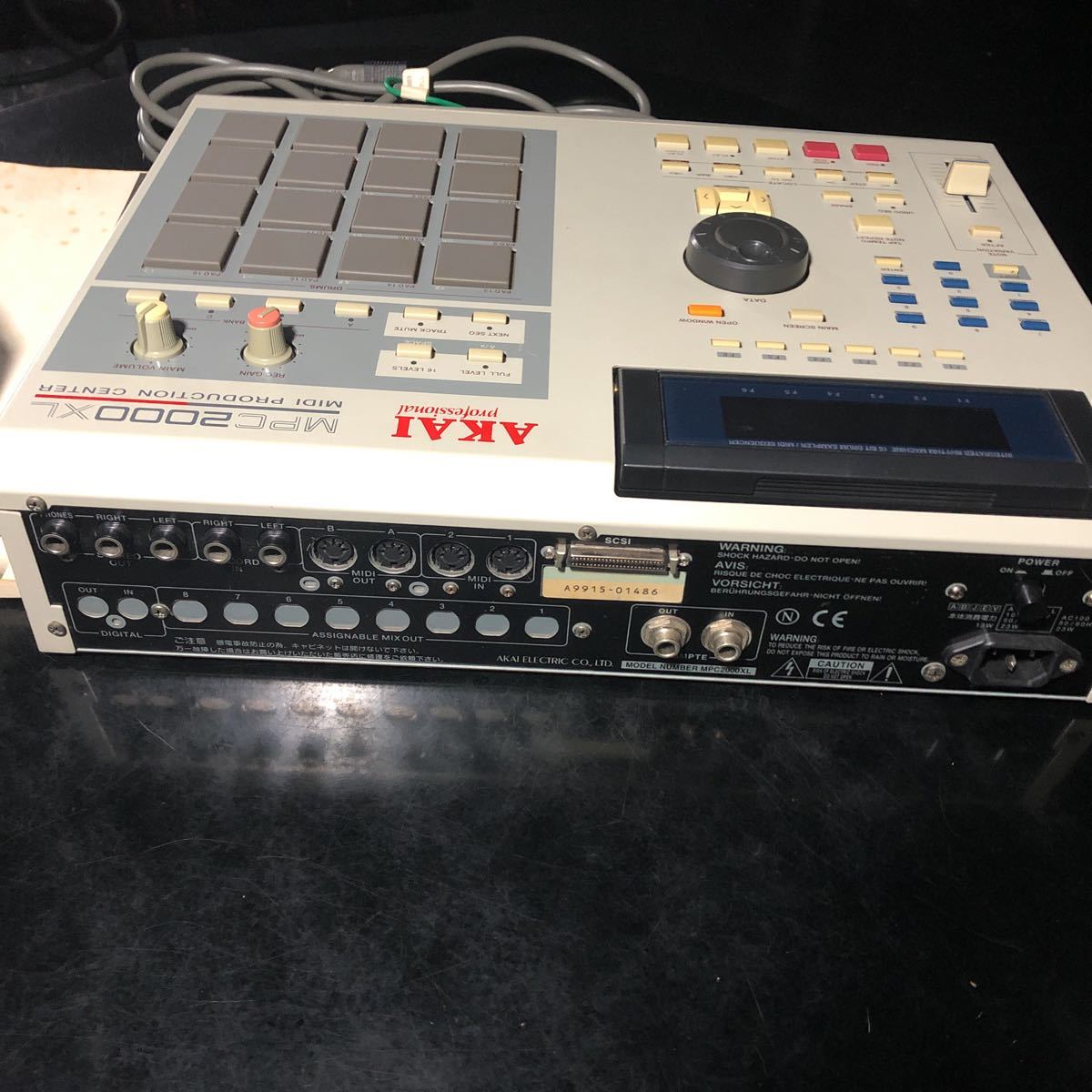 AKAI サンプラー MPC2000XL 【公式通販】