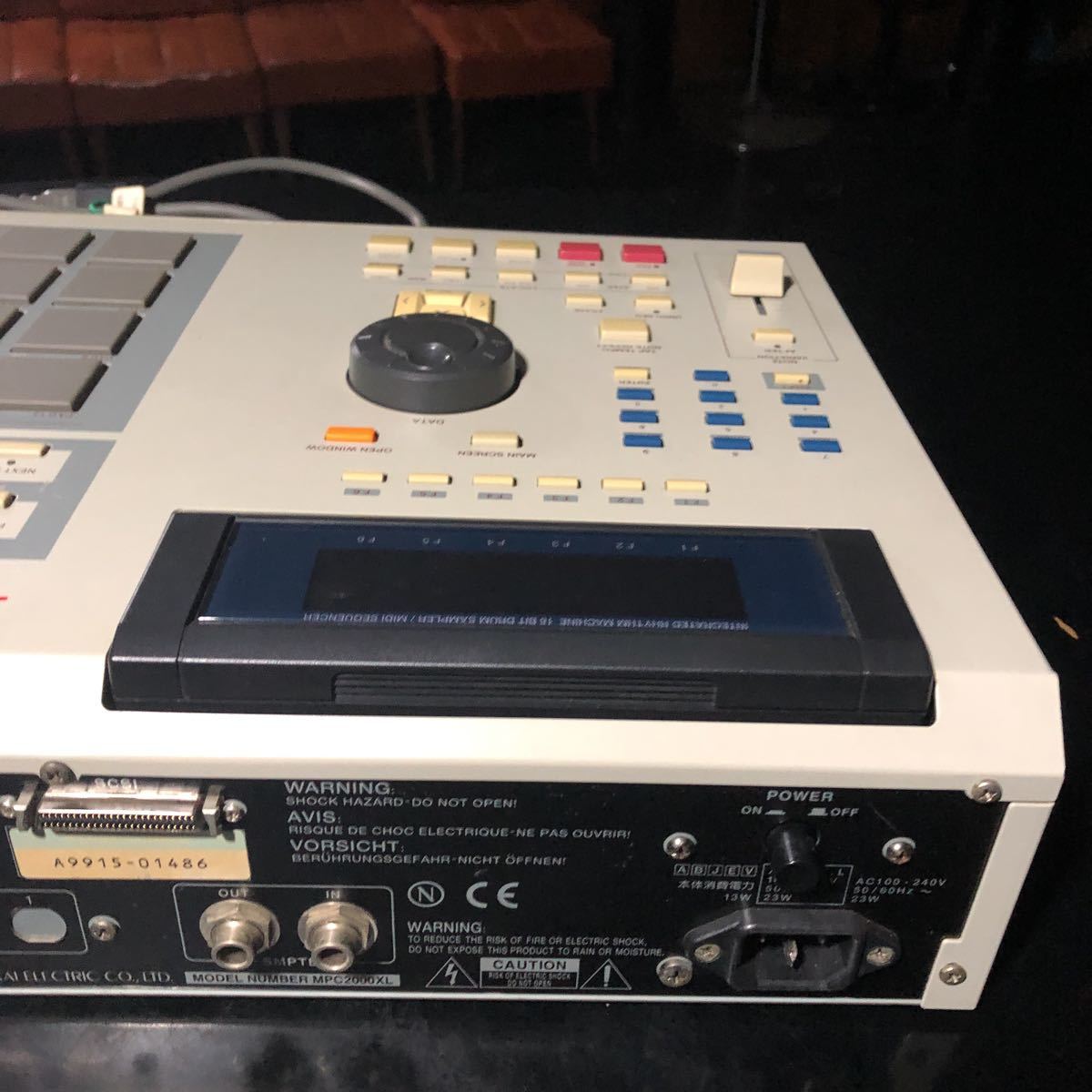 AKAI サンプラー MPC2000XL 【公式通販】