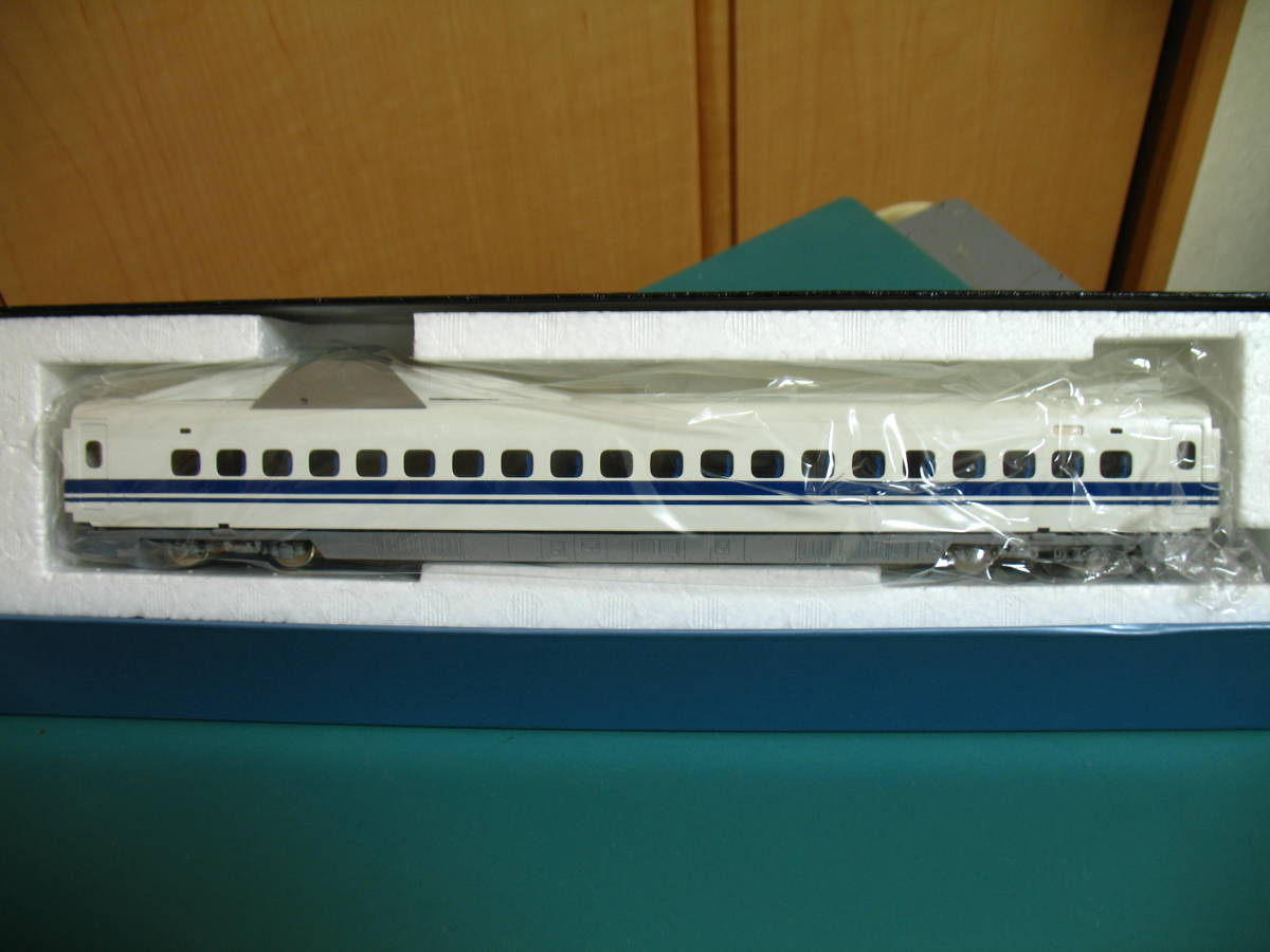 専用【未使用】カツミ 700系新幹線 のぞみ 725-600 (12号車 普通車 1/87 16.5㎜ゲージ カツミ 700系新幹線「725-600」（12号車、普通車）中間
