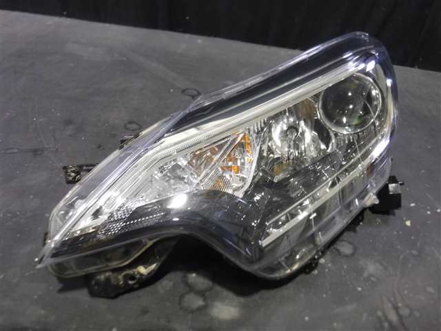 ノート HE12 ライト 左LH LED 26060-5WK5D 178689