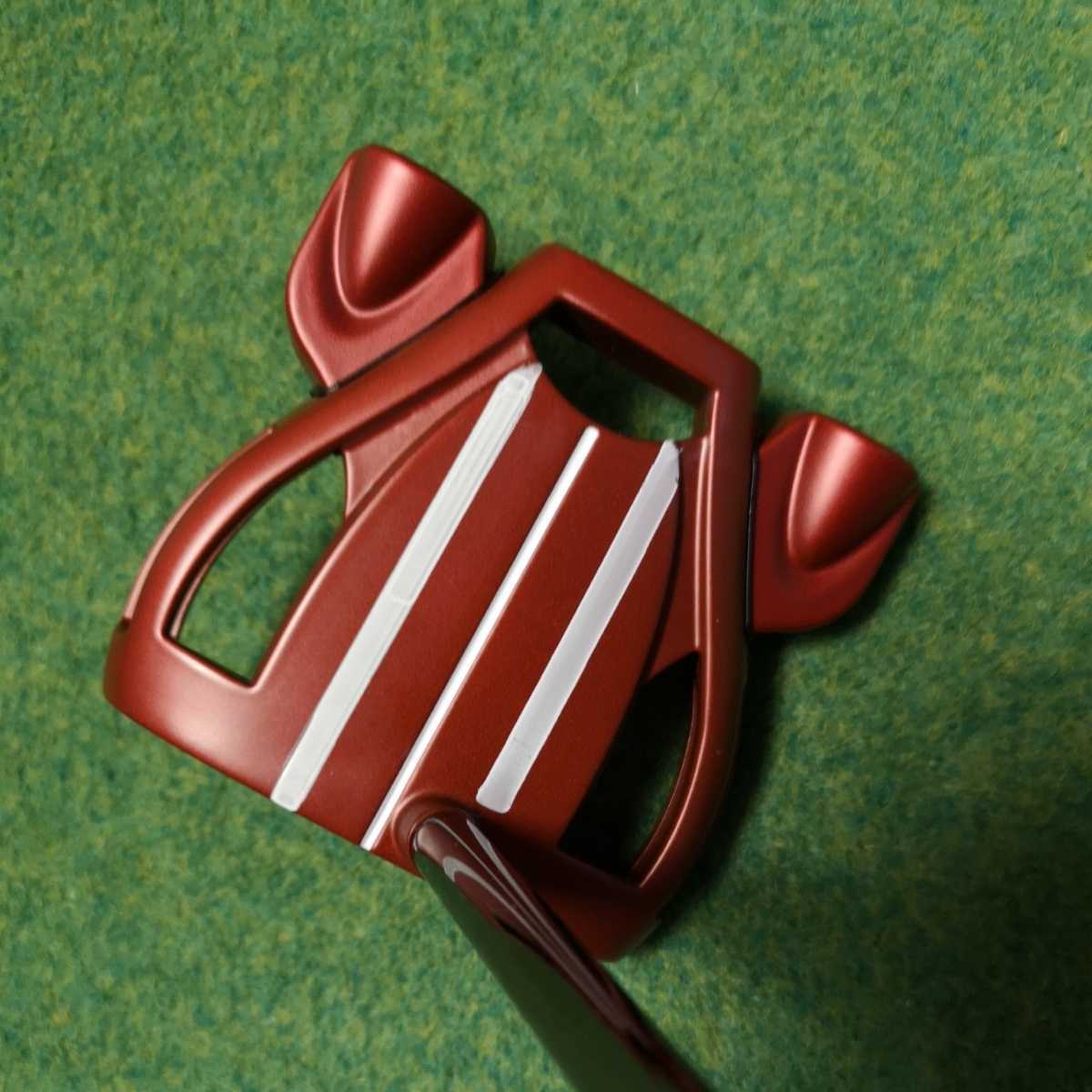 Spider Red TaylorMade Tour Putter | - &amp; Golf – Double White Bend 0 In Swing