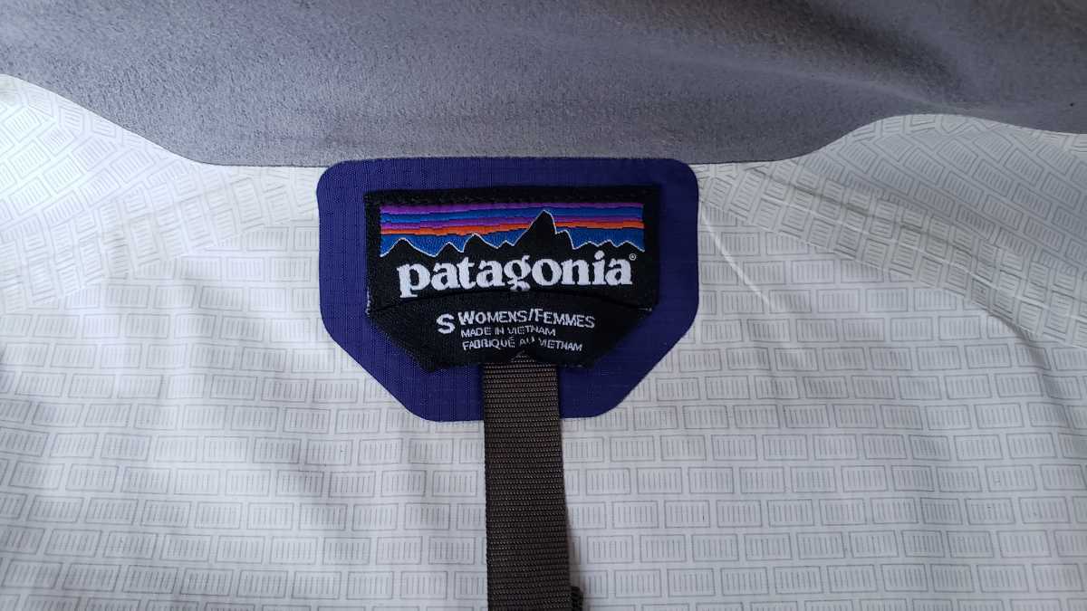 パタゴニア マウンテンパーカー ブラック ナイロン Patagonia ブランド 