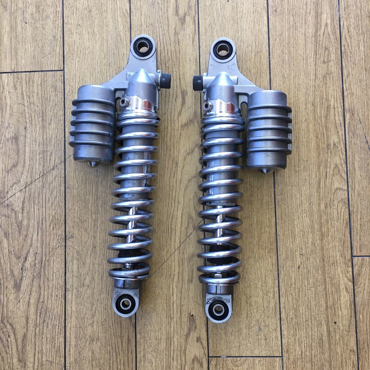 ゼファー750 純正サス ゼファーχ純正リアサスペンション ゼファー750 