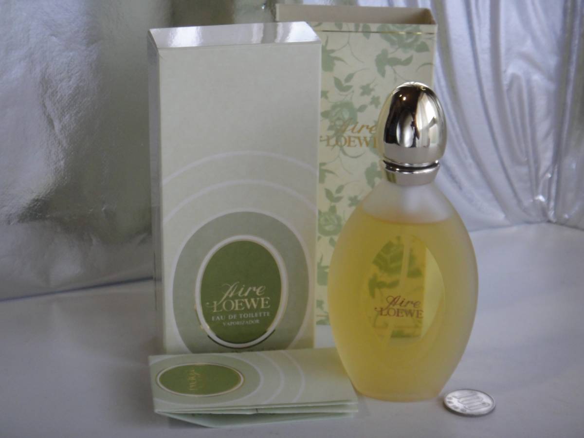 中古 ほぼ未使用 アラミス 香水 900 ハーバルコロンスプレー 200ml 