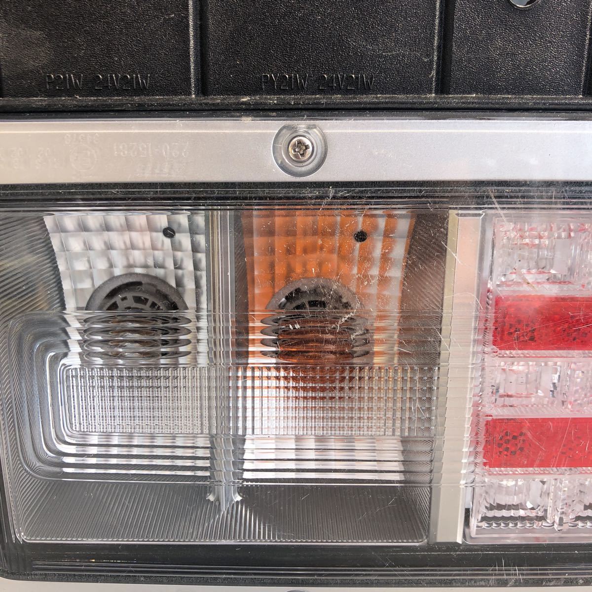 LED 日野 テールランプ プロフィア 純正 トラック 新型 0