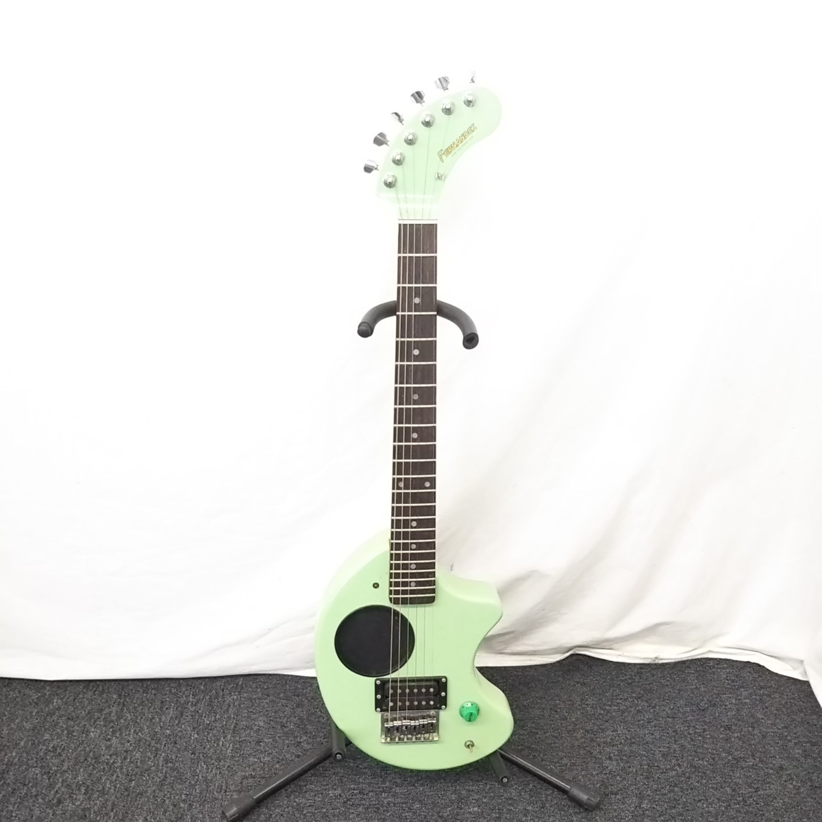 □1円～!!FERNANDES フェルナンデス ZO-3 ぞーさん エレキギター 動作