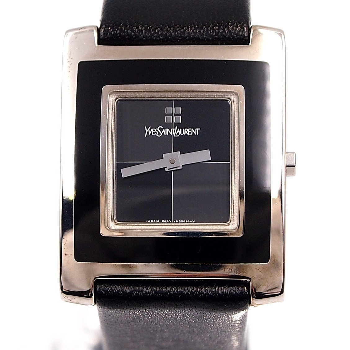 YVES 腕時計 LAURENT アナログ クォーツ サンローラン（ブランドイヴ
