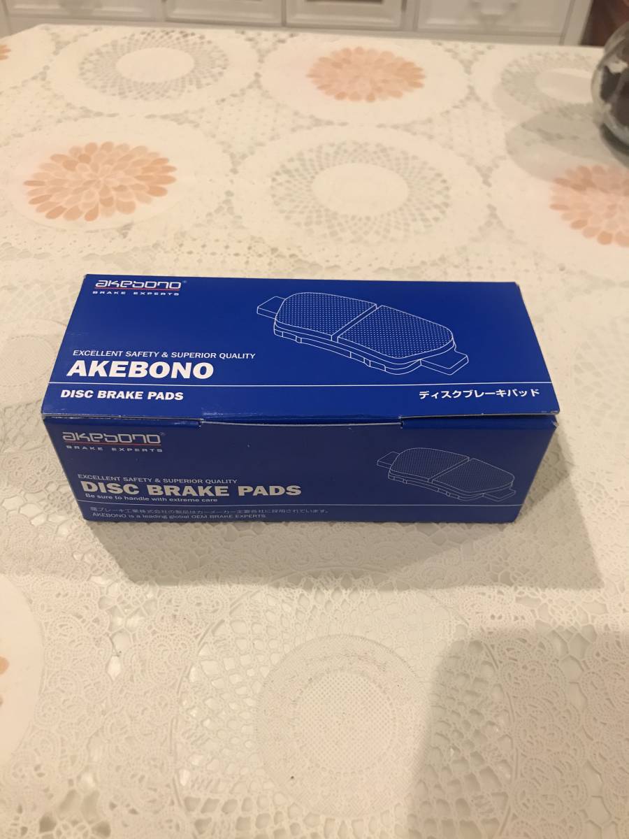 送料無料 純正同等 アケボノ製フロントパッド デミオDJ5FS 新品未使用品