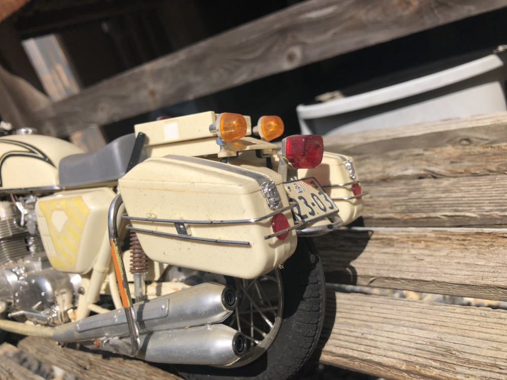 タミヤ CB750 1⁄6 プラモデル 白バイ FOUR ハーレーダビットソン Honda タミヤ CB750 1⁄6 プラモデル 白バイ FOUR ハーレーダビットソン Honda