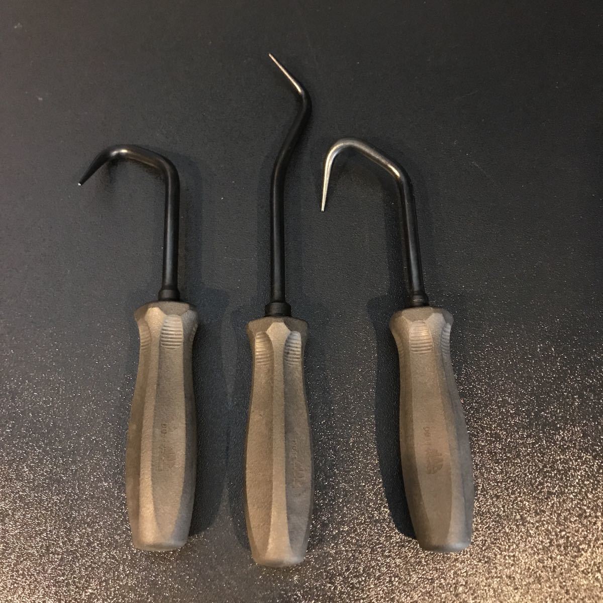 格安，限定セール マックツール MAC TOOLS zeroslip ブラックエディション ドライバーセット ペンタグリップ ホースリムーバー 2(ハンドツール、大工道具)｜売買されたオークション情報、yahooの商品情報をアーカ その他