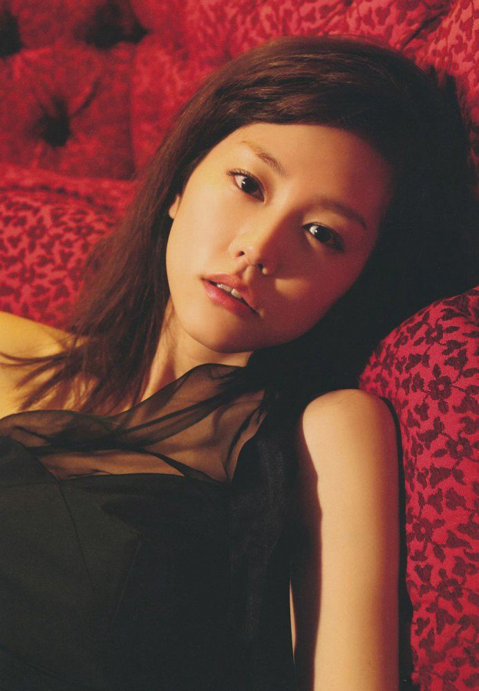 桐谷美玲31枚 ハロプロ写真集 楽しみ付 まとめ売り可 セクシー写真 写真 売買されたオークション情報 Yahooの商品情報をアーカイブ公開 オークファン Aucfan Com