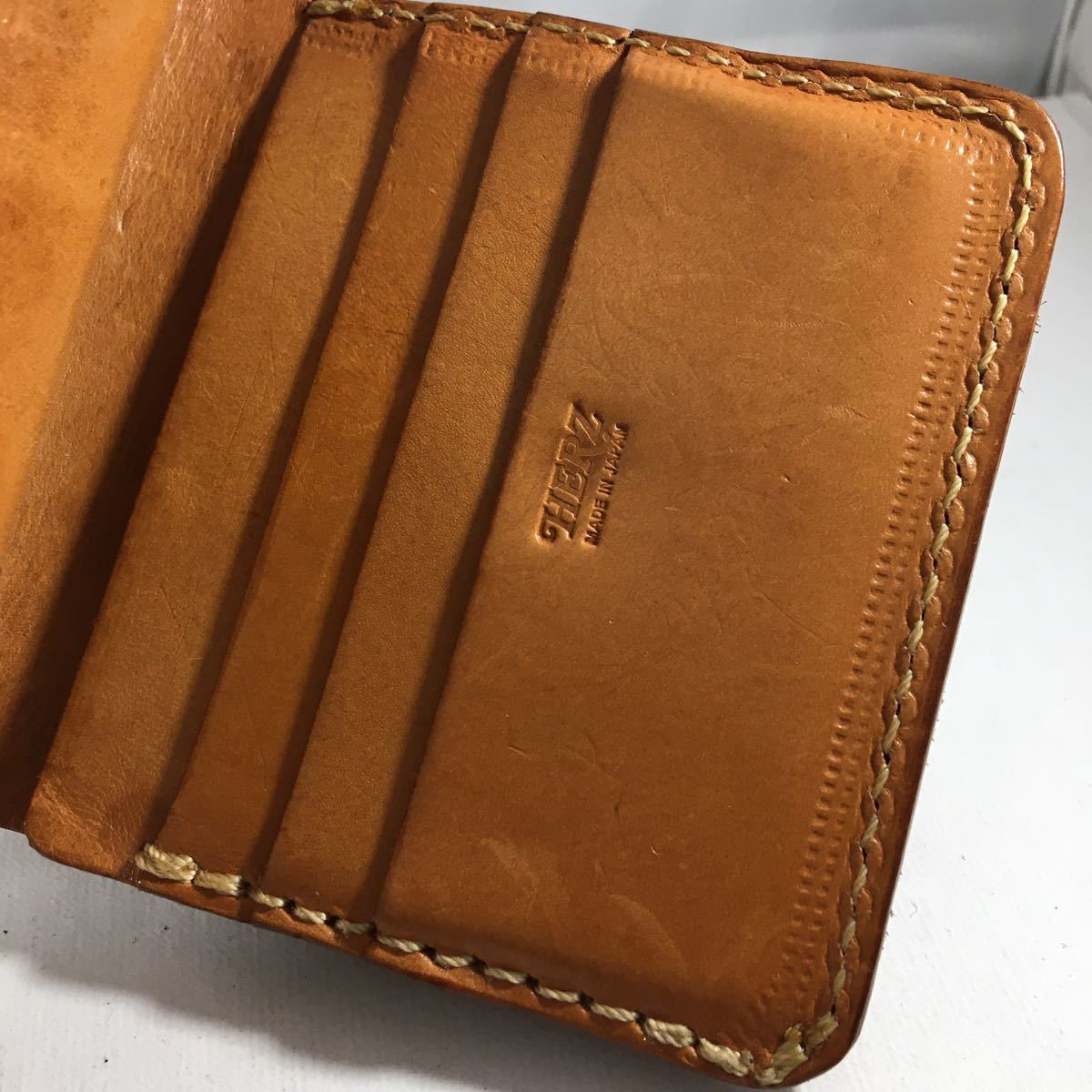 HERZ/二つ折り財布/ギボシ留め/ヘルツ/キャメル/WS-57/財布/ラティーゴ