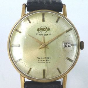 ENICAR メンズのYahoo!オークション(旧ヤフオク!)の相場・価格を見る
