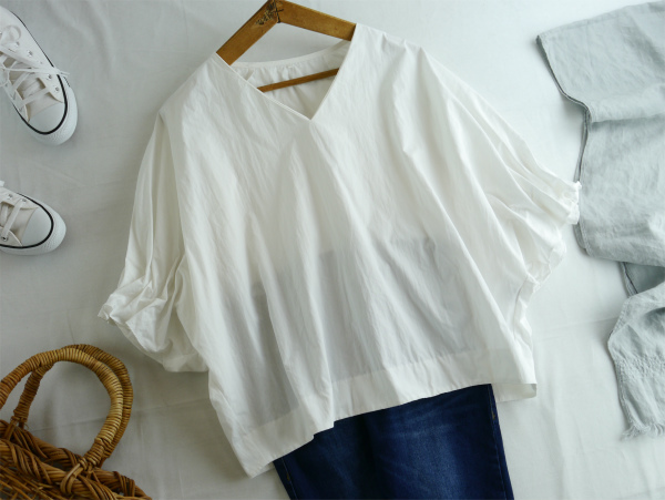 チャオパニック Ciaopanic 大人を救う無敵の清潔感 着回し ブラウス トップス 白 女性用 売買されたオークション情報 Yahooの商品情報をアーカイブ公開 オークファン Aucfan Com