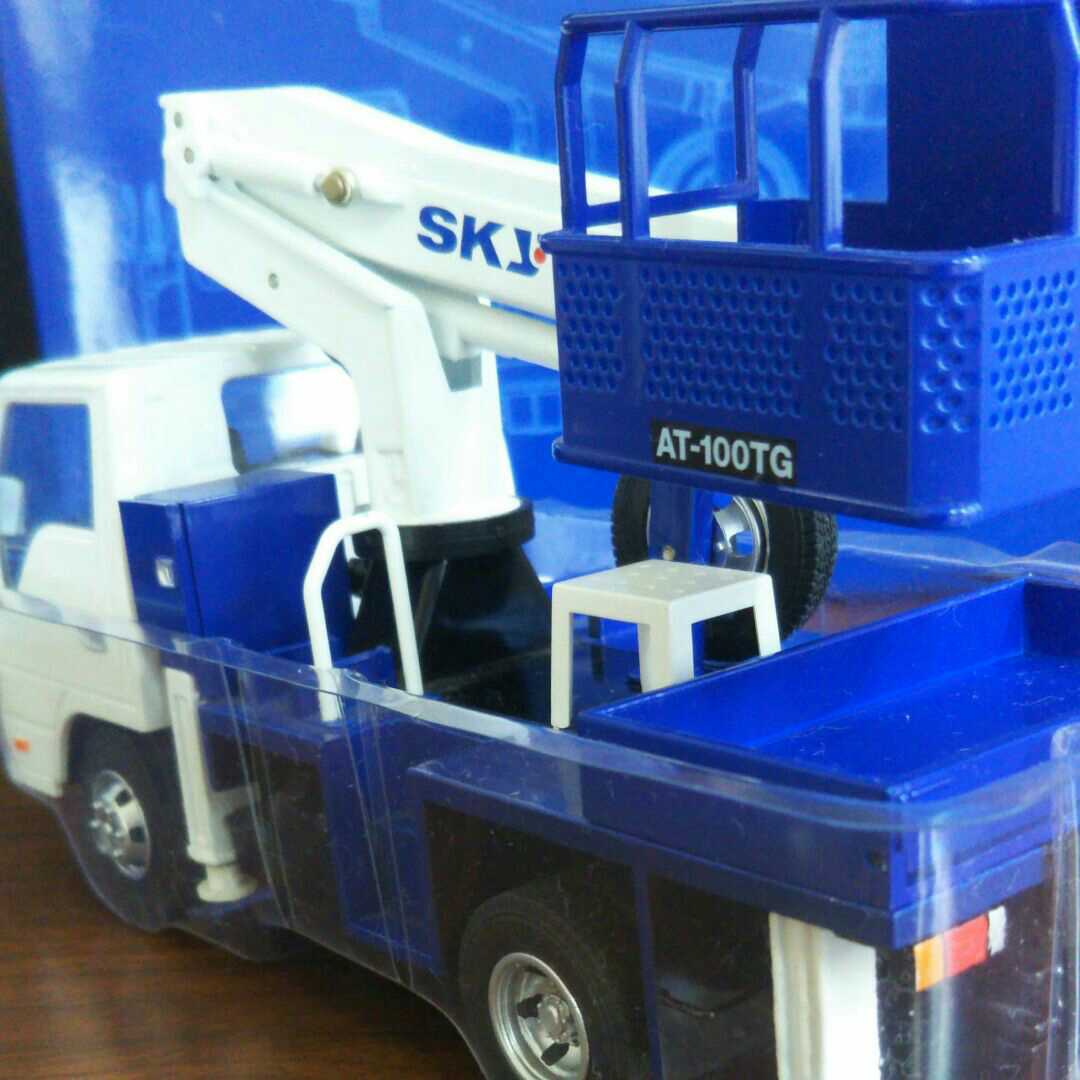TADANO SKYBOY AT―100TG TADANO : AT-100TG & Dimensions Fung