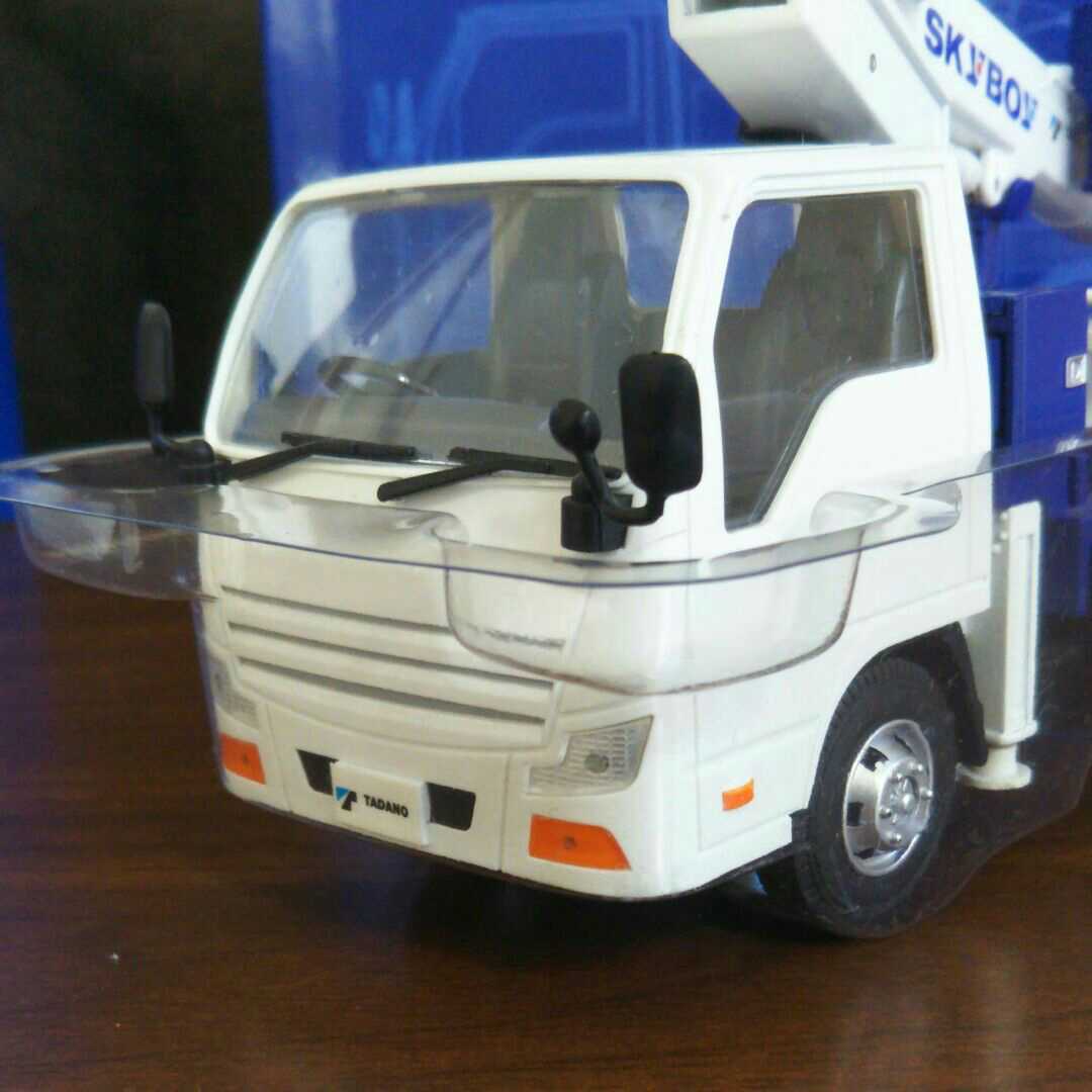 TADANO SKYBOY AT―100TG TADANO : AT-100TG & Dimensions Fung