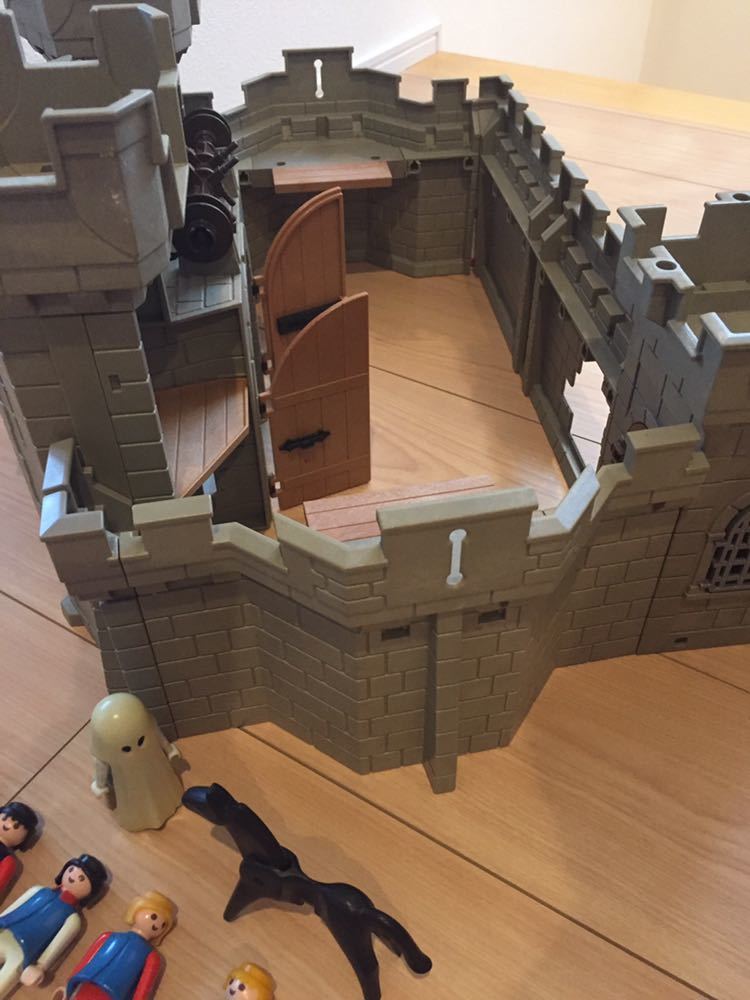 古いプレイモービル　お城・家のパーツ大量 プレイモービル Playmobil Knights - playmobil PLAYMOBIL eBay