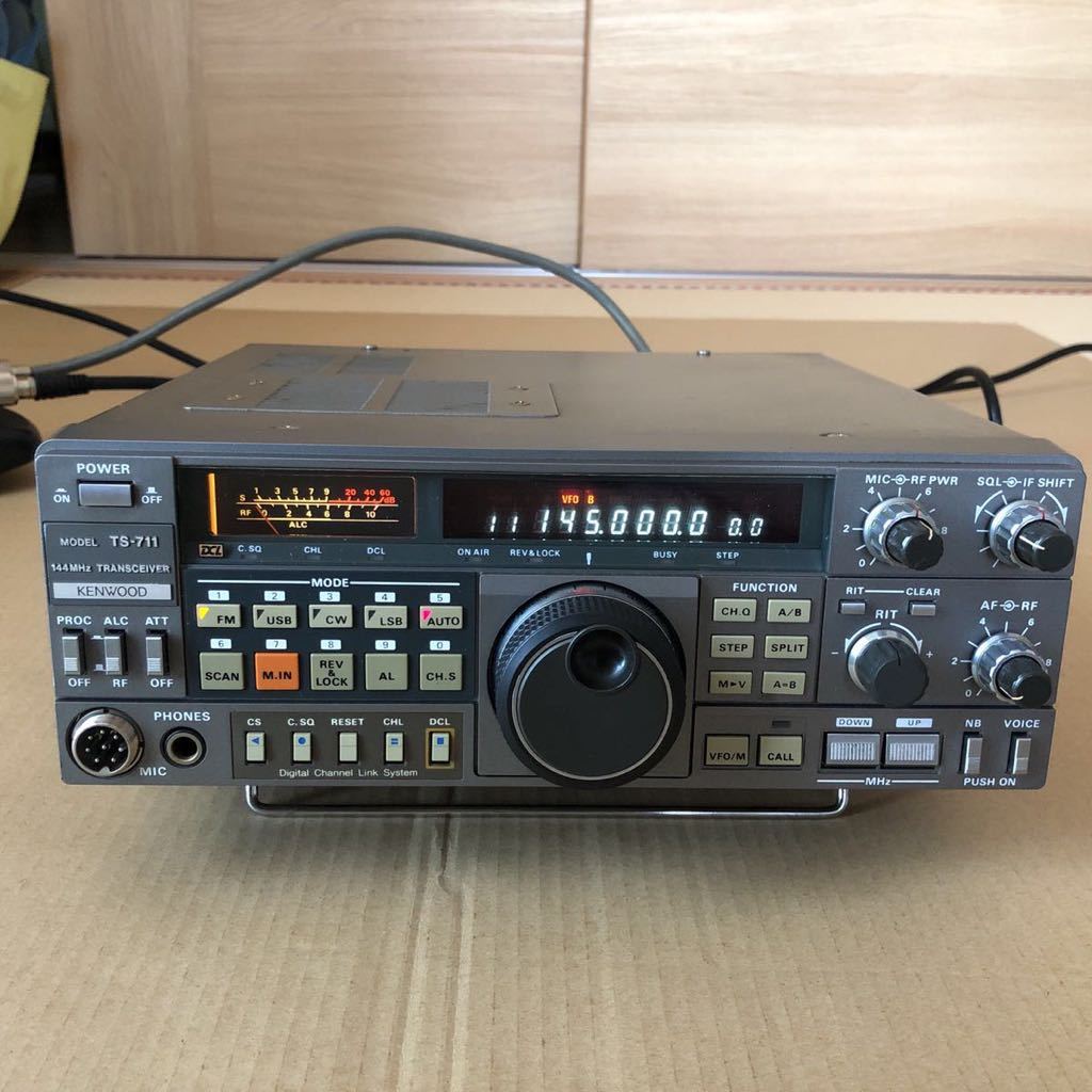 KENWOOD トランシーバー TS-711D ホビー・楽器・アート 楽器・機材
