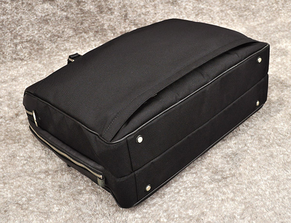 定価￥67，650 吉田かばん PORTER ポーター「ロウ RAW 2WAY BRIEF CASE