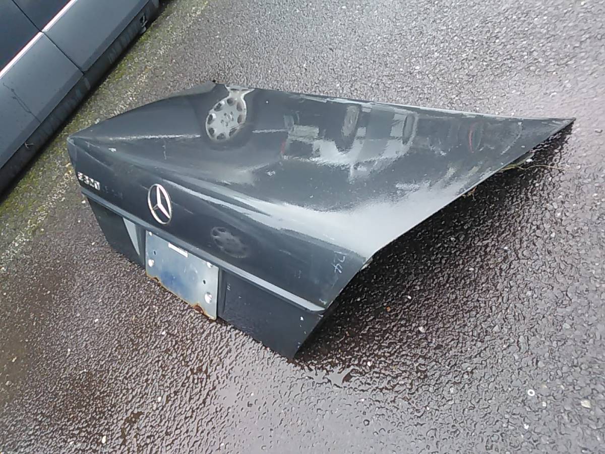 □ベンツ W124 E320 CE クーペ トランク 中古 後期 1247501175