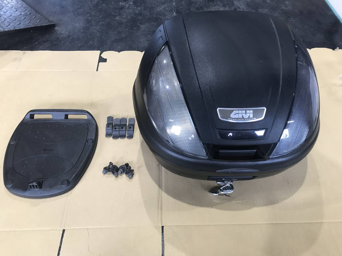 リアボックス モノロック GIVI | ジビ トップケース givi リアケース 