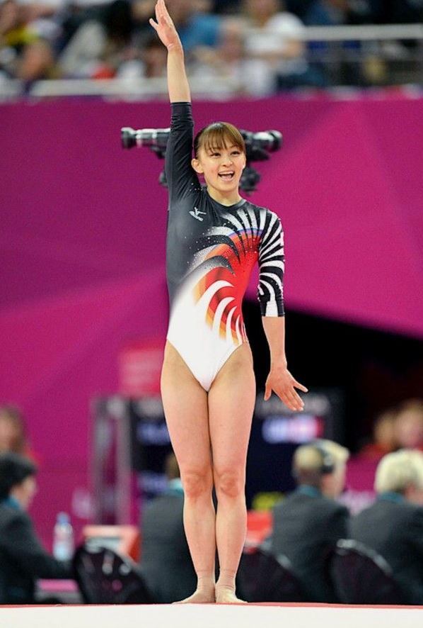 田中理恵 L判写真12枚① サイン 女子体操 レオタード もり〇〇(写真