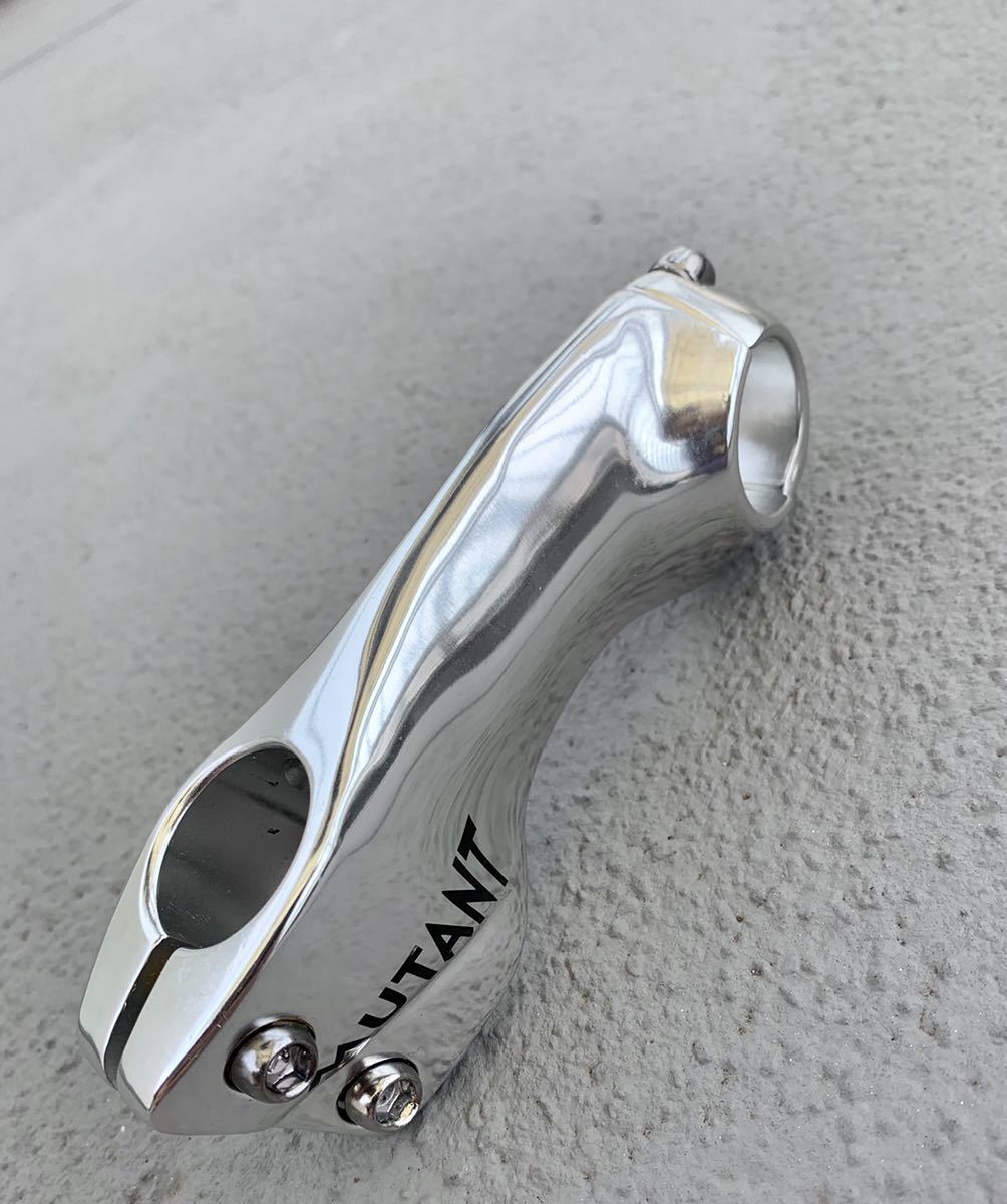 3ttt ミュータント アヘッドステム 銀色90mm ステムピストロード