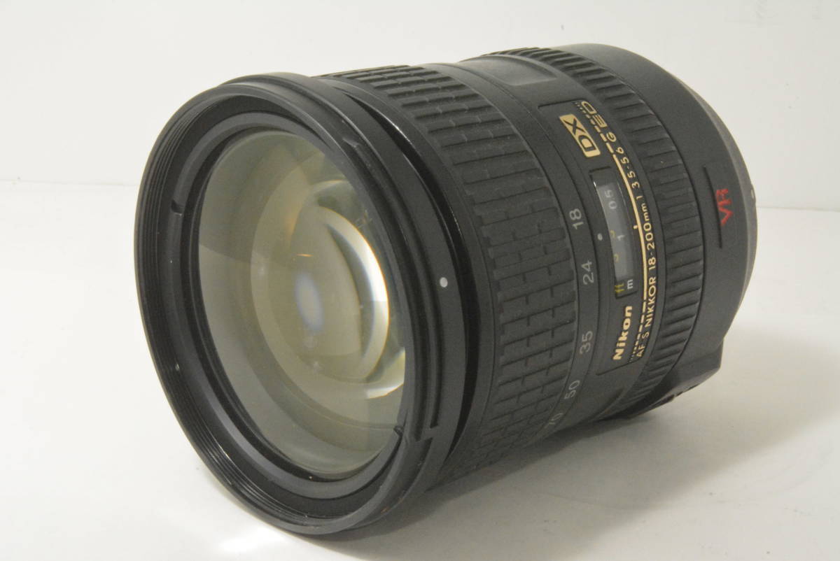 18-200mm DX ED NIKKOR AF-S VR f⁄3.5-5.6G II Nikon | : -